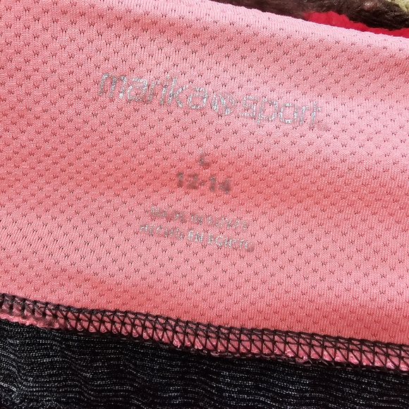 Gray and Pink Capri Leggings - Picture 3 of 4